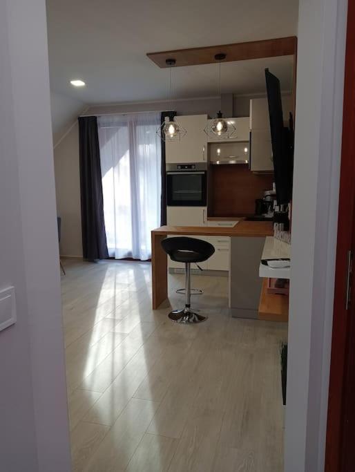 Star Apartman Zalacsány Exterior foto