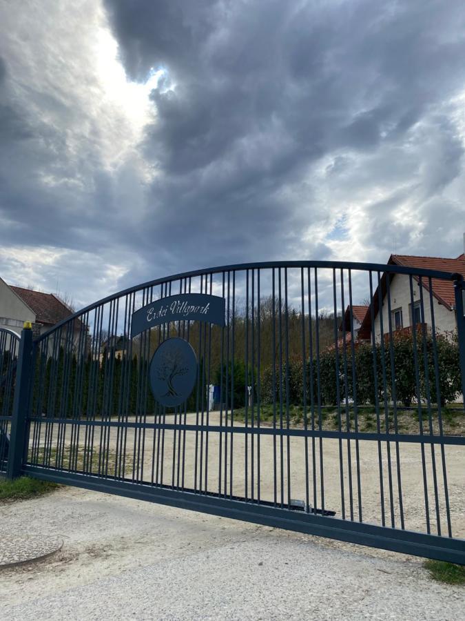 Star Apartman Zalacsány Exterior foto